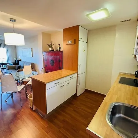 Paraiso View Apartment,wifi, Terrace Sea Views, Pool , Garage, Car *