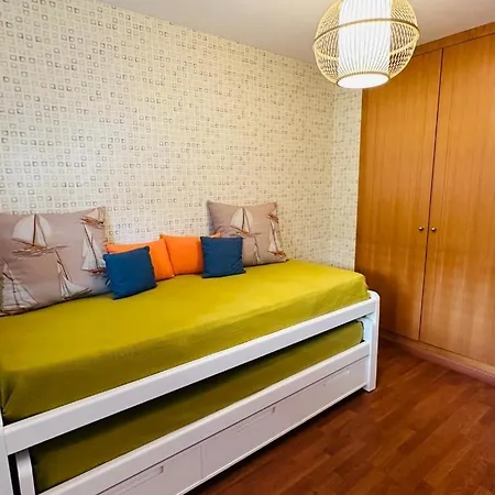 Lejlighed Paraiso View Apartment,wifi, Terrace Sea Views, Pool , Garage, Car *